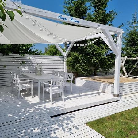 Caloroczna Villa Morskie Historie Dla 34 Osob- 365Pam Grzybowo  Eksteriør billede